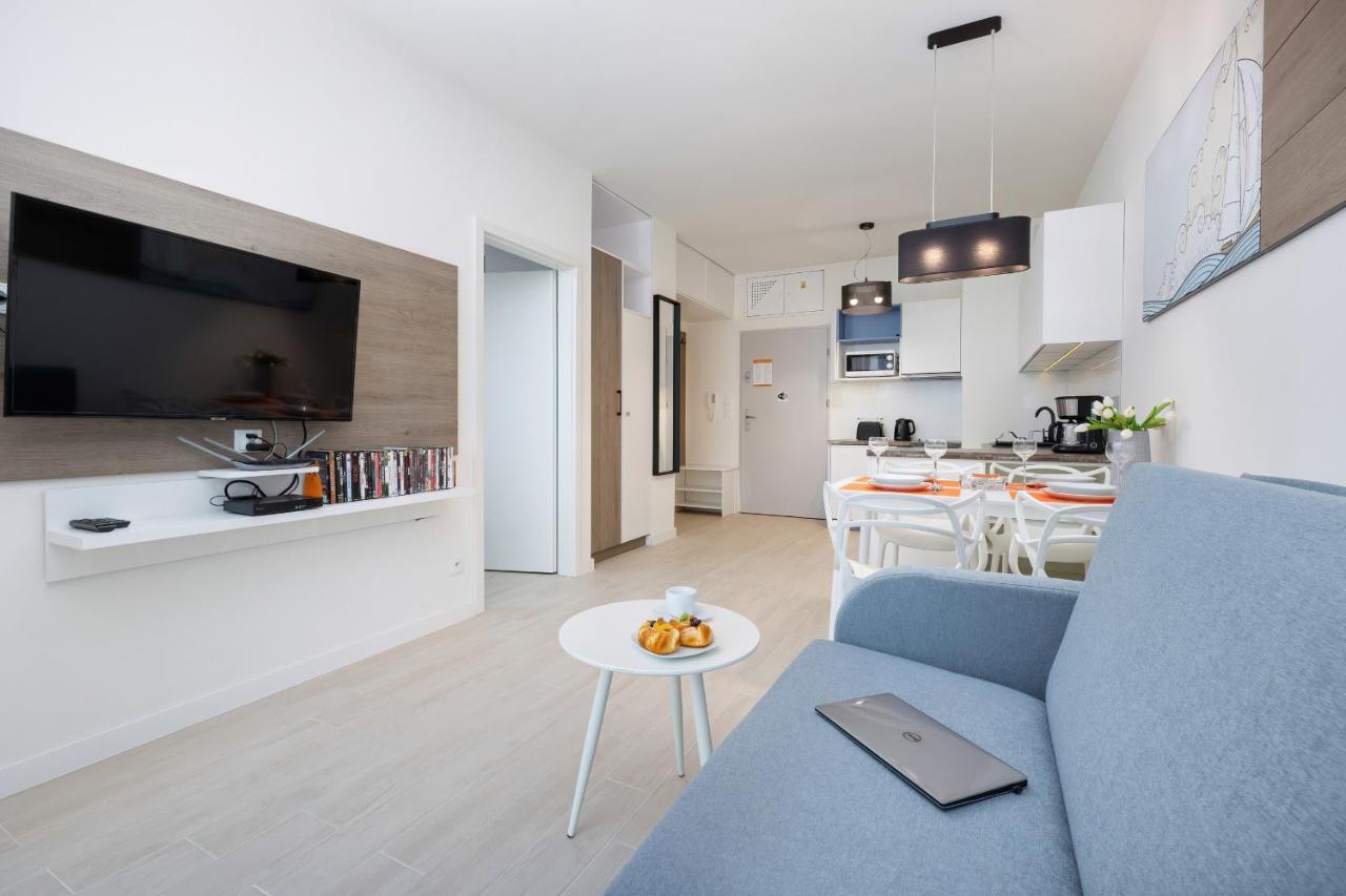 Apartamenty Aquamarina Onyx By Noclegi Renters Miedzyzdroje Exterior photo